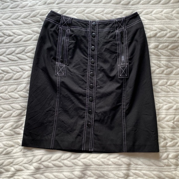 Vintage style black skater skirt, size 4P - Picture 1 of 4